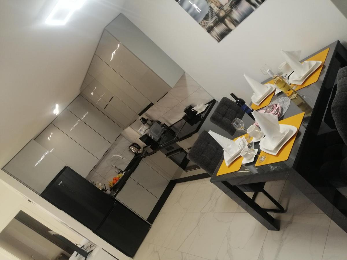 Luxury Apartment Queen Solin Zewnętrze zdjęcie
